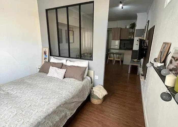 Estudio Céntrico En * Torremolinos